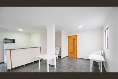 Apartamento à venda com 74m², 3 quartos e 1 vaga Apartamento à venda com 74m², 3 quartos e 1 vagaÁrea comum