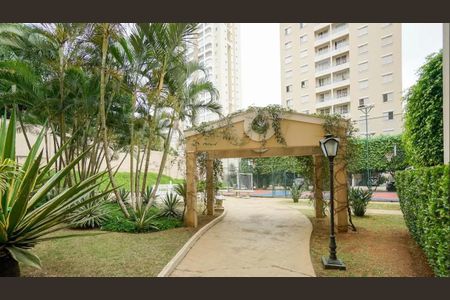 Apartamento à venda com 74m², 3 quartos e 1 vaga Apartamento à venda com 74m², 3 quartos e 1 vagaÁrea comum