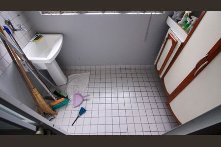 Apartamento à venda com 74m², 3 quartos e 1 vaga Apartamento à venda com 74m², 3 quartos e 1 vagaÁrea de Serviço