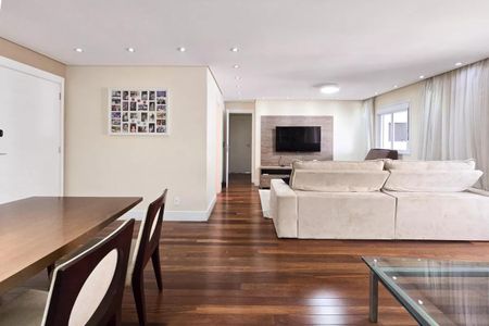 Apartamento à venda com 147m², 3 quartos e 2 vagas Apartamento à venda com 147m², 3 quartos e 2 vagasFoto 03