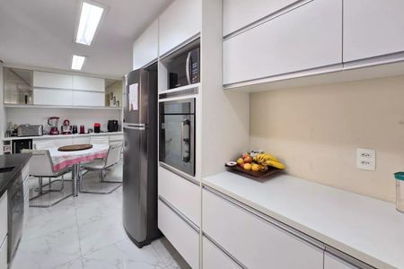 Apartamento à venda com 147m², 3 quartos e 2 vagas Apartamento à venda com 147m², 3 quartos e 2 vagasFoto 10