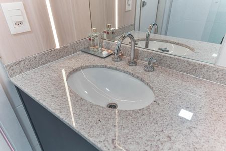 Studio para alugar com 30m², 1 quarto e sem vaga Studio para alugar com 30m², 1 quarto e sem vagaBanheiro