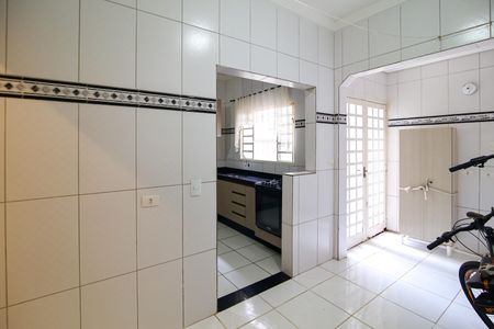 Casa para alugar com 150m², 2 quartos e 2 vagasÁrea de Serviço