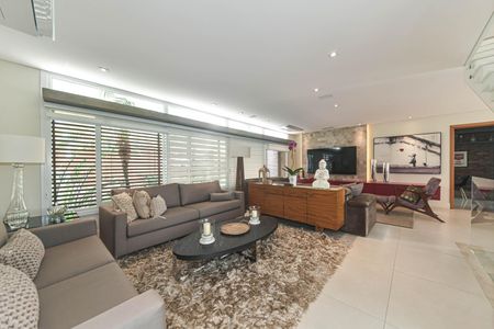 Sala de casa à venda com 4 quartos, 340m² em Campo Belo, São Paulo