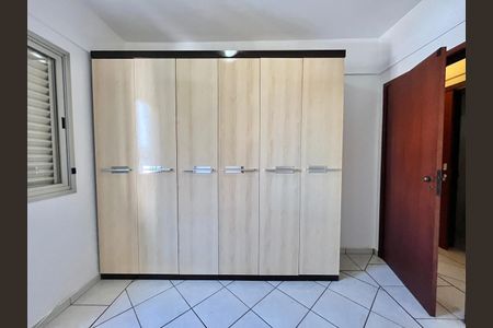 Apartamento para alugar com 86m², 3 quartos e 2 vagasQuarto 2