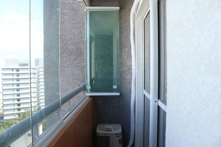 Apartamento para alugar com 40m², 2 quartos e 1 vagaVaranda