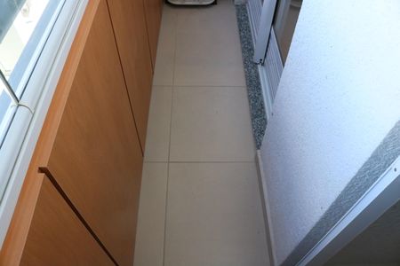 Apartamento para alugar com 40m², 2 quartos e 1 vagaVaranda