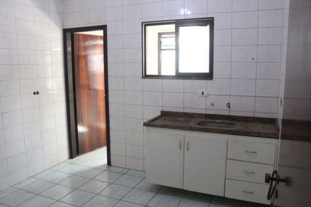 Apartamento para alugar com 82m², 2 quartos e 1 vagaCozinha