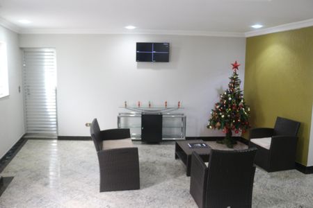 Apartamento para alugar com 82m², 2 quartos e 1 vagaHall social