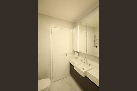 Apartamento para alugar com 134m², 3 quartos e 2 vagasBanheiro da Suíte 1