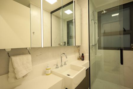 Apartamento para alugar com 134m², 3 quartos e 2 vagasBanheiro da Suíte 1