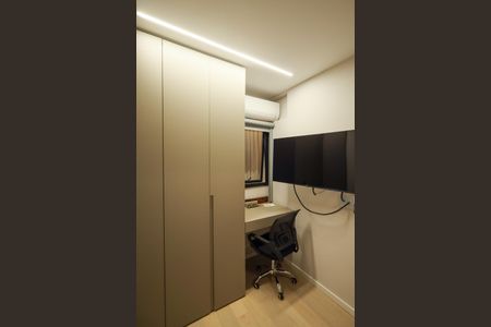 Apartamento para alugar com 134m², 3 quartos e 2 vagasQuarto 3