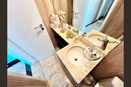 Apartamento à venda com 129m², 3 quartos e 2 vagasLavabo