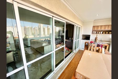 Apartamento à venda com 129m², 3 quartos e 2 vagasVaranda da Sala