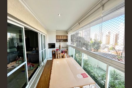 Apartamento à venda com 129m², 3 quartos e 2 vagasVaranda da Sala