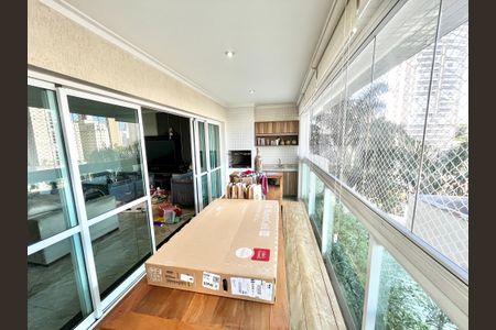 Apartamento à venda com 129m², 3 quartos e 2 vagasVaranda da Sala