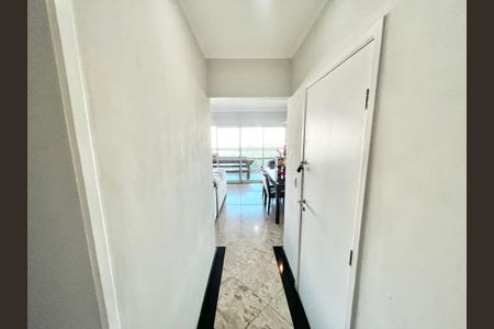 Apartamento à venda com 129m², 3 quartos e 2 vagasCorredor