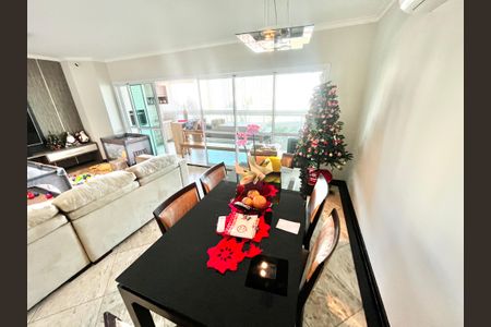 Apartamento à venda com 129m², 3 quartos e 2 vagasSala