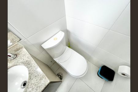 Apartamento à venda com 129m², 3 quartos e 2 vagasBanheiro da Suíte 2