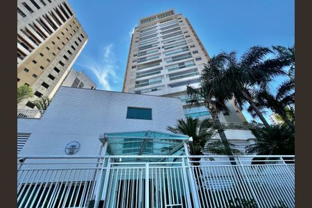 Apartamento à venda com 129m², 3 quartos e 2 vagasFachada