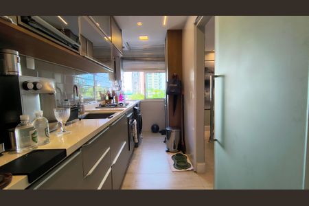 Apartamento para alugar com 105m², 2 quartos e 2 vagas Apartamento para alugar com 105m², 2 quartos e 2 vagasCozinha e Área de Serviço