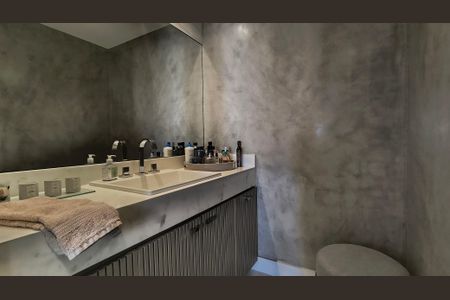 Apartamento para alugar com 105m², 2 quartos e 2 vagas Apartamento para alugar com 105m², 2 quartos e 2 vagasBanheiro da Suíte