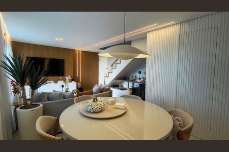 Apartamento para alugar com 105m², 2 quartos e 2 vagas Apartamento para alugar com 105m², 2 quartos e 2 vagasSala