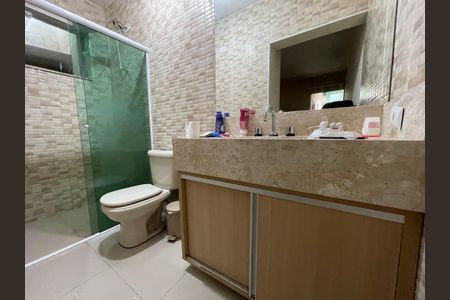 Casa para alugar com 100m², 4 quartos e 1 vagaBanheiro da Suíte