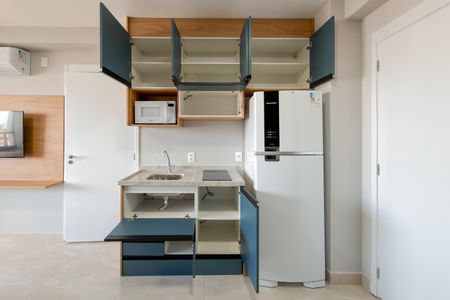 Studio para alugar com 33m², 1 quarto e sem vagaCozinha - Armários