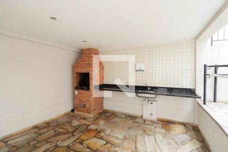 Apartamento para alugar com 55m², 2 quartos e 2 vagas Apartamento para alugar com 55m², 2 quartos e 2 vagasÁrea comum - Churrasqueira