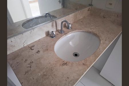 Apartamento para alugar com 55m², 2 quartos e 2 vagas Apartamento para alugar com 55m², 2 quartos e 2 vagasBanheiro