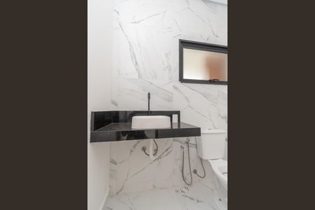 Casa de condomínio para alugar com 209m², 3 quartos e 4 vagasLavabo