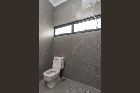 Casa de condomínio para alugar com 209m², 3 quartos e 4 vagasBanheiro da Suíte