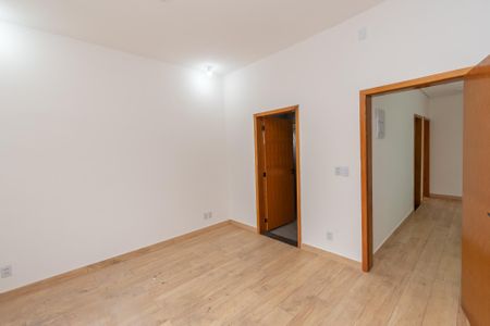 Casa de condomínio para alugar com 209m², 3 quartos e 4 vagasSuite