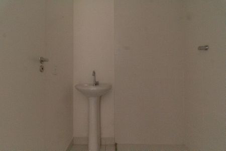 Apartamento para alugar com 33m², 2 quartos e sem vagaBanheiro