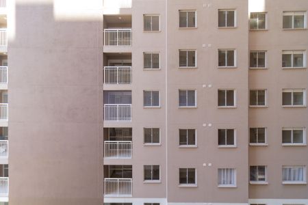 Vista do Quarto 2 de apartamento para alugar com 2 quartos, 33m² em Parque Industrial Tomas Edson, São Paulo