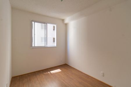 Quarto 2 de apartamento para alugar com 2 quartos, 33m² em Parque Industrial Tomas Edson, São Paulo