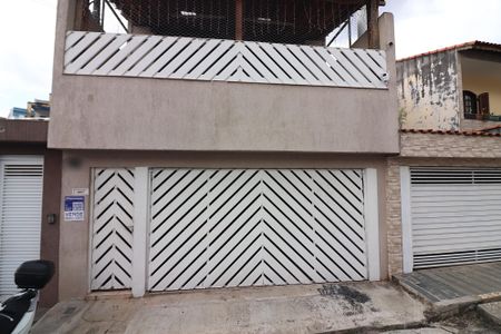 Casa à venda com 250m², 3 quartos e 2 vagasFachada 