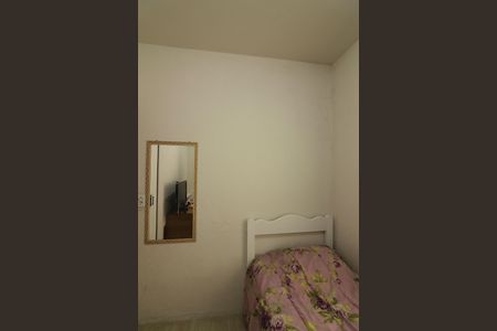 Casa à venda com 250m², 3 quartos e 2 vagasQuarto Casa 2