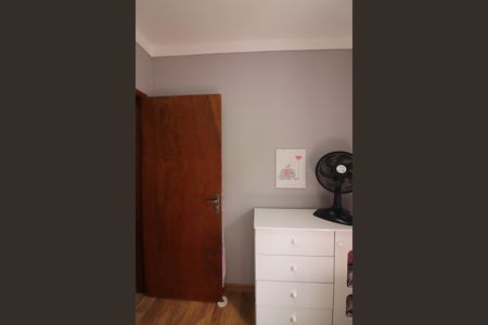 Casa à venda com 250m², 3 quartos e 2 vagasQuarto 2