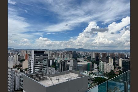 Apartamento para alugar com 69m², 2 quartos e 1 vagaÁrea comum - Piscina