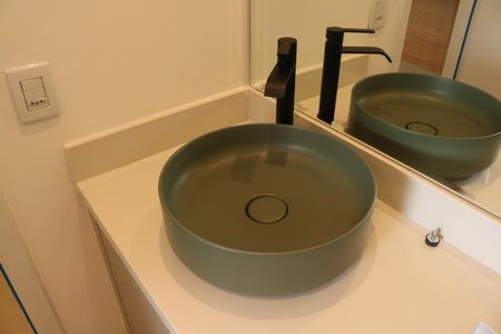 Apartamento para alugar com 69m², 2 quartos e 1 vagaBanheiro