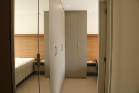 Apartamento para alugar com 69m², 2 quartos e 1 vagaSuíte