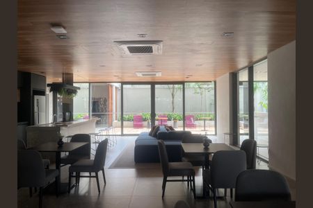 Apartamento para alugar com 69m², 2 quartos e 1 vagaÁrea comum - Salão de festas