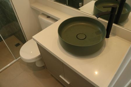 Apartamento para alugar com 69m², 2 quartos e 1 vagaBanheiro da Suíte