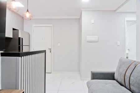 Sala de apartamento para alugar com 2 quartos, 37m² em Vila Marina, São Paulo
