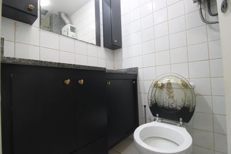 Apartamento para alugar com 68m², 2 quartos e 1 vagaBanheiro
