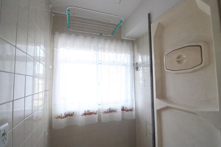 Apartamento para alugar com 68m², 2 quartos e 1 vagaÁrea de serviço