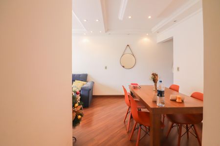 Sala de apartamento para alugar com 3 quartos, 54m² em Jardim Jaqueline, São Paulo