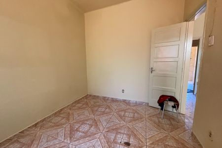 Quarto de casa para alugar com 2 quartos, 50m² em Vila Meriti, Duque de Caxias